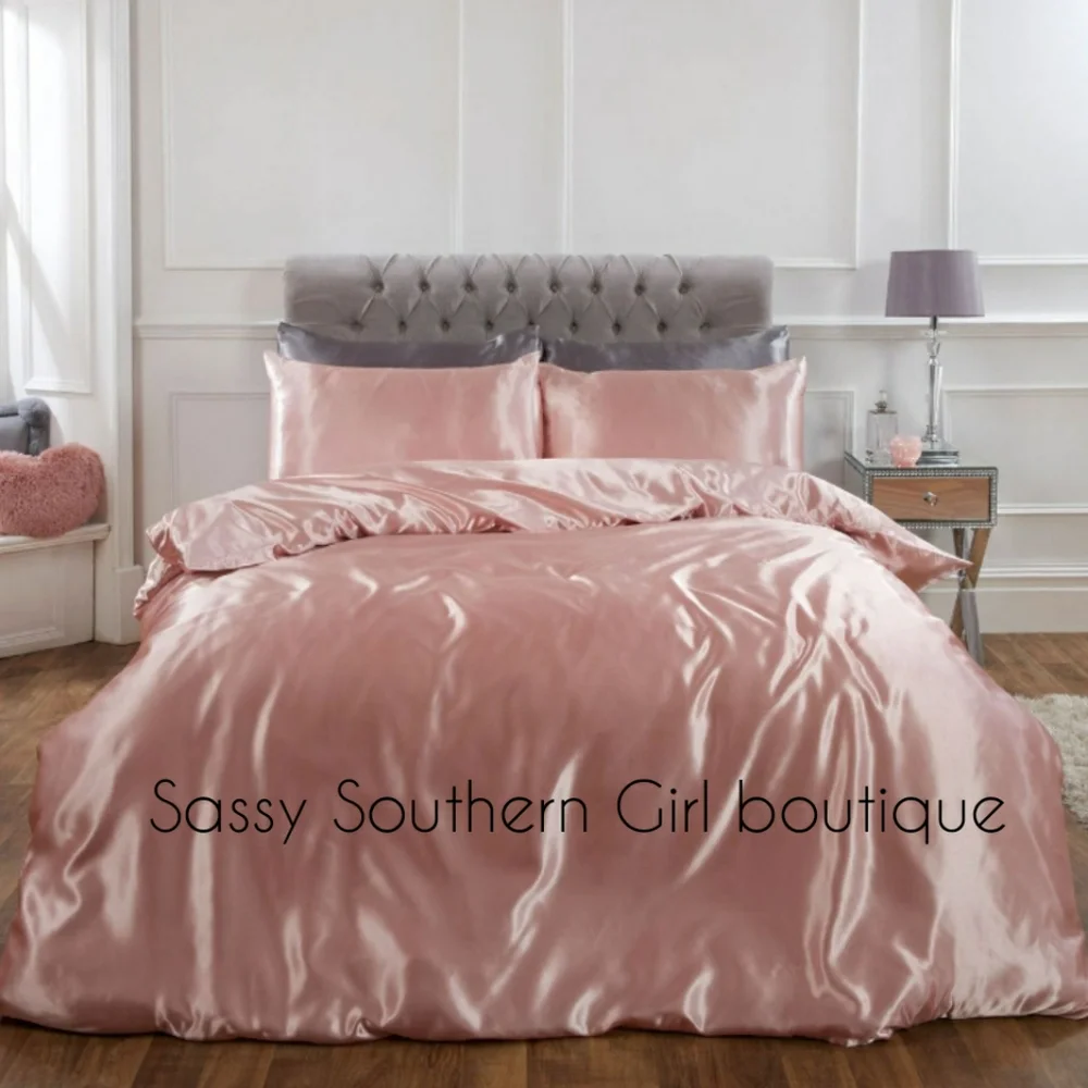 ⭐🆕 Luxury pink satin duvet cover set